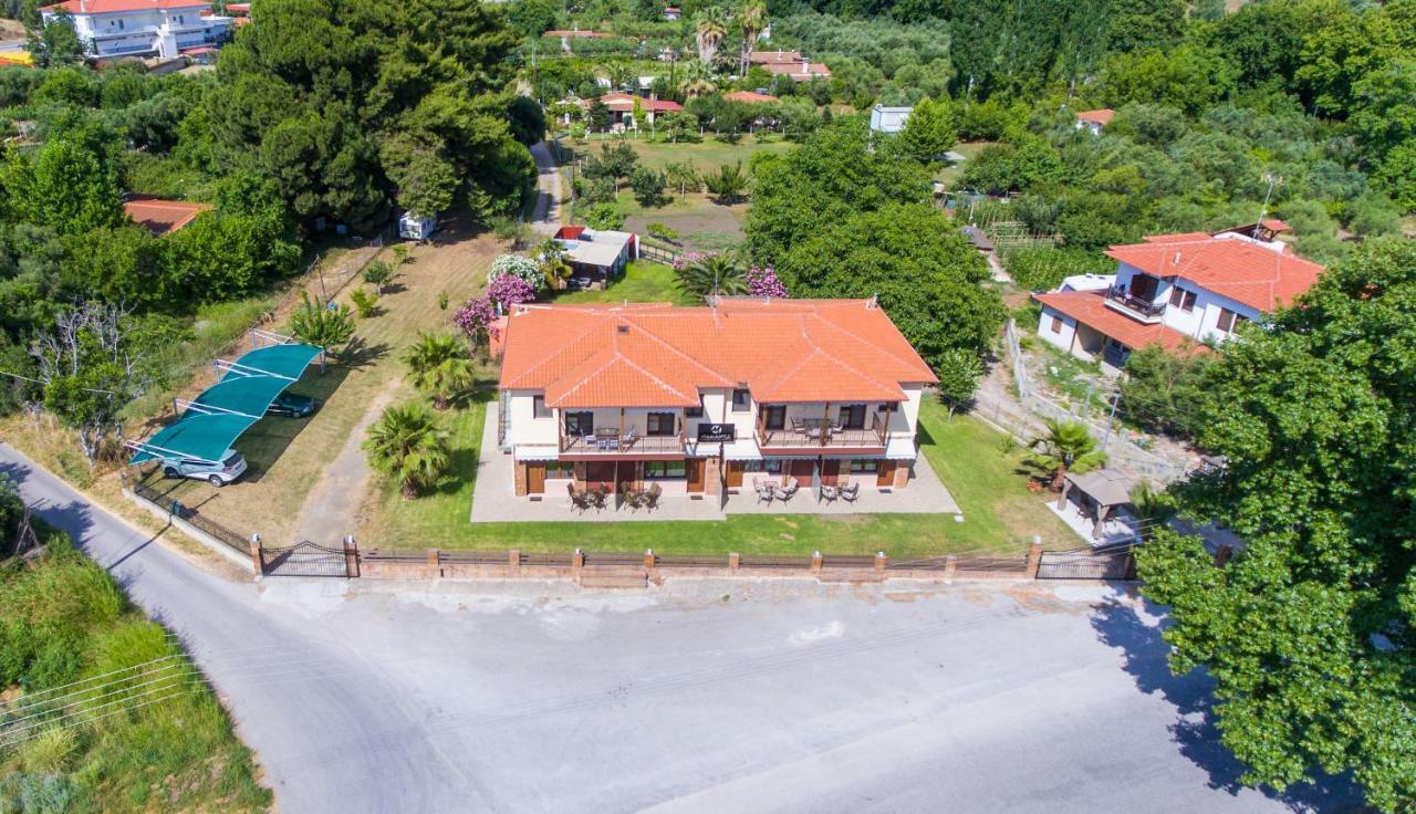 Luxury Apartments Marianna Néos Marmarás Exterior foto